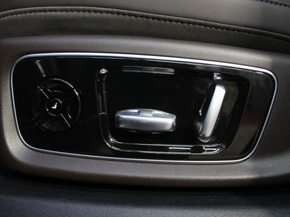 Li Auto (Lixiang) L9 I с пробегом 2023 года, цена 6 400 000 рублей, 56000 км, внедорожник, Автокод Объявления