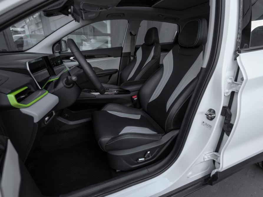 Geely Coolray I Рестайлинг Москва  - изображение 9