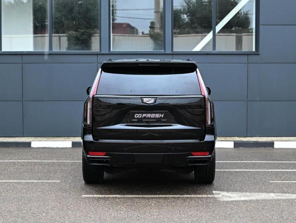Cadillac Escalade V с пробегом 2023 года, цена 17 999 000 рублей, 17545 км, внедорожник, Автокод Объявления