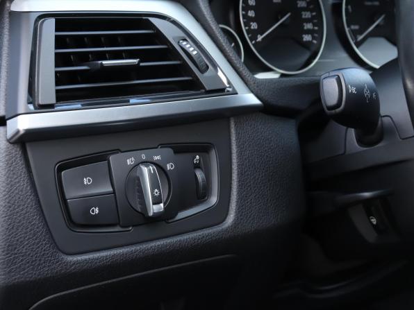 BMW 3 серии VI (F3x) с пробегом 2013 года, цена 2 260 000 рублей, 93266 км, седан, Автокод Объявления