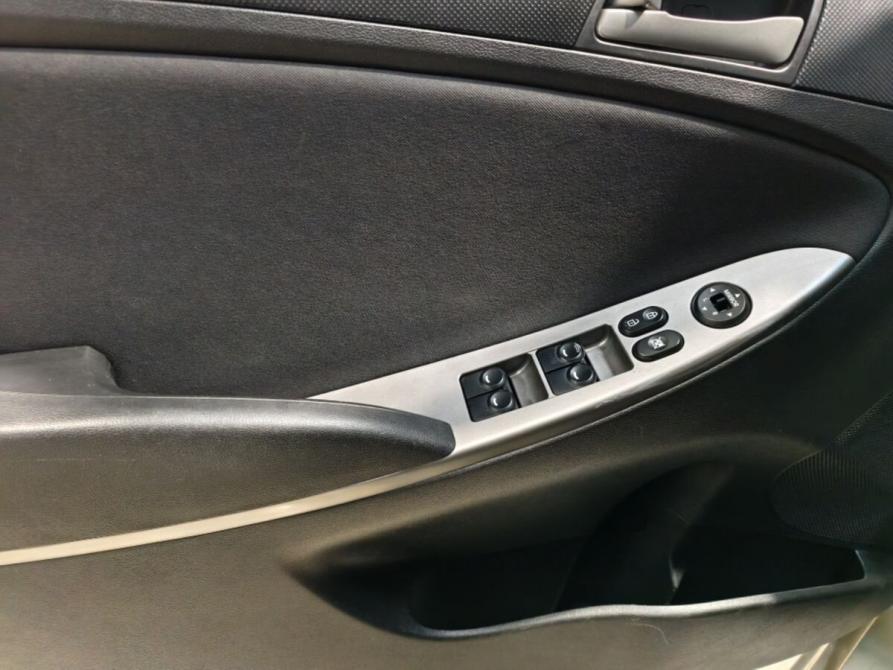 Hyundai Solaris I Рестайлинг Курск  - изображение 14
