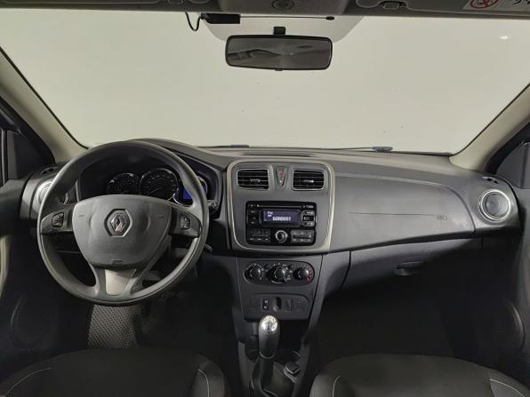 Renault Sandero II с пробегом 2015 года, цена 755 000 рублей, 218899 км, хэтчбек, Автокод Объявления