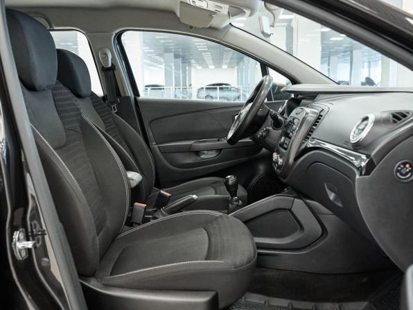 Renault Kaptur I Рестайлинг с пробегом 2020 года, цена 1 496 000 рублей, 116534 км, внедорожник, Автокод Объявления