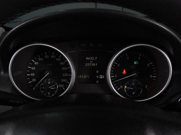 Mercedes-Benz M-Класс II (W164) Рестайлинг с пробегом 2010 года, цена 1 649 000 рублей, 227261 км, внедорожник, Автокод Объявления