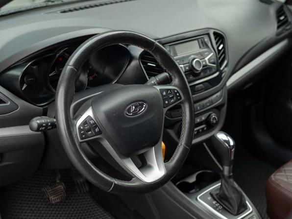 Lada (ВАЗ) Vesta I с пробегом 2020 года, цена 1 075 000 рублей, 59098 км, седан, Автокод Объявления