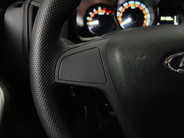 Lada (ВАЗ) XRAY I с пробегом 2019 года, цена 899 000 рублей, 53786 км, хэтчбек, Автокод Объявления