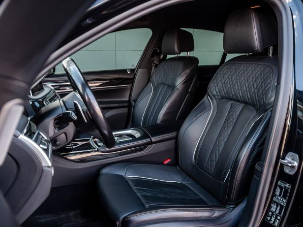 BMW 7 серии VI (G11/G12) Рестайлинг с пробегом 2021 года, цена 6 700 000 рублей, 126091 км, седан, Автокод Объявления