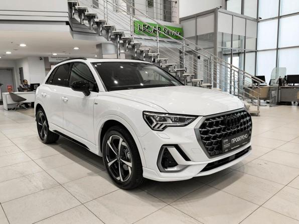 Audi Q3 II (F3) с пробегом 2024 года, цена 4 950 000 рублей, 12278 км, внедорожник, Автокод Объявления