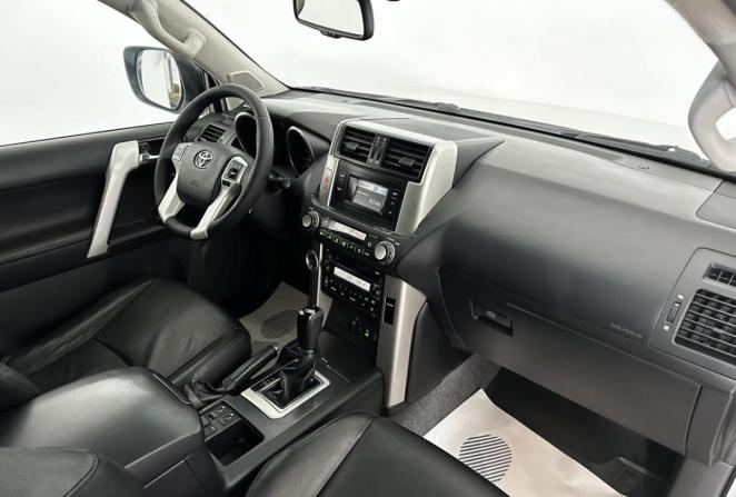Toyota Land Cruiser Prado 150 Series с пробегом 2010 года, цена 2 600 000 рублей, 211822 км, внедорожник, Автокод Объявления