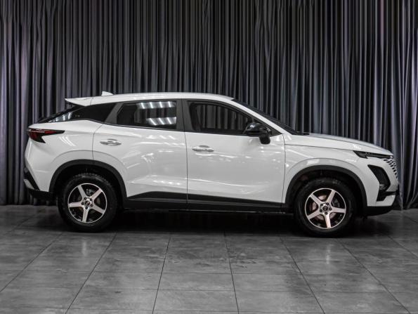 Omoda C5 I с пробегом 2022 года, цена 1 845 000 рублей, 36715 км, внедорожник, Автокод Объявления