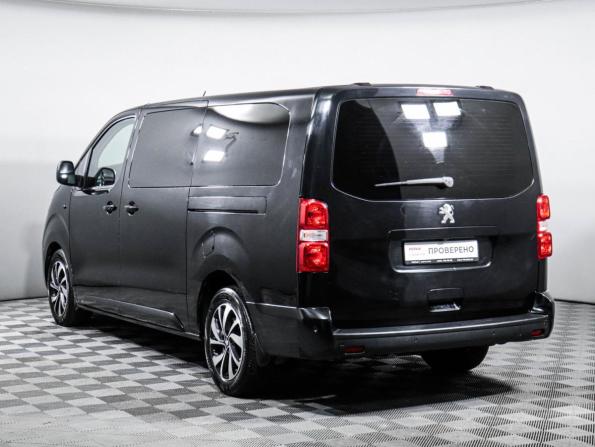 Peugeot Traveller I с пробегом 2018 года, цена 2 729 000 рублей, 154650 км, минивэн, Автокод Объявления