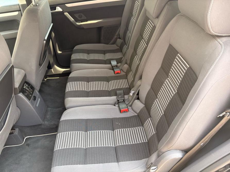 Volkswagen Touran I Рестайлинг Ростов-на-Дону  - изображение 22