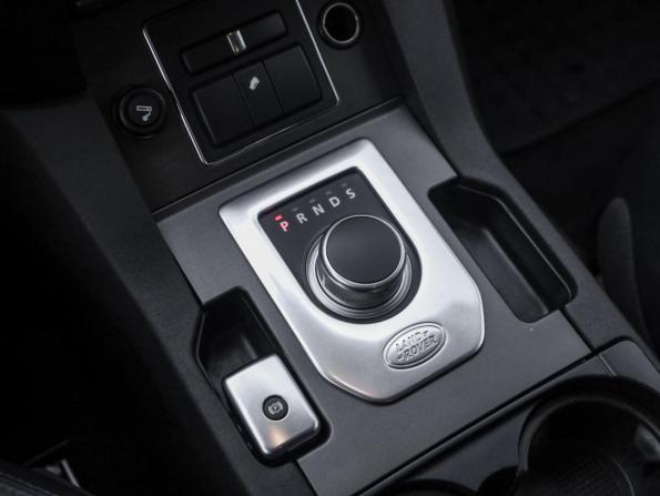 Land Rover Discovery IV Рестайлинг с пробегом 2014 года, цена 2 799 000 рублей, 118471 км, внедорожник, Автокод Объявления