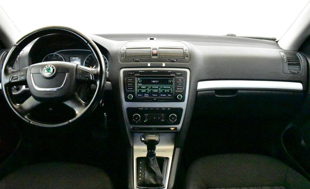 Skoda Octavia II (A5) Рестайлинг Москва  - изображение 5