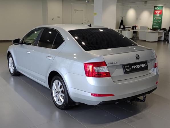 Skoda Octavia III (A7) с пробегом 2015 года, цена 1 200 000 рублей, 284003 км, лифтбек, Автокод Объявления