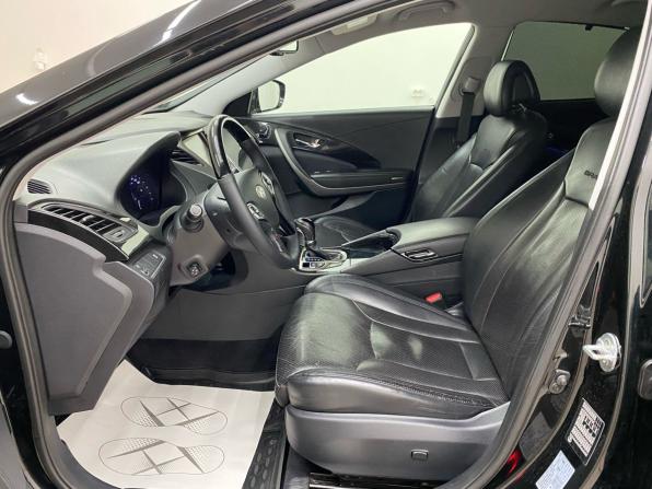 Hyundai Grandeur V с пробегом 2014 года, цена 1 620 000 рублей, 212109 км, седан, Автокод Объявления