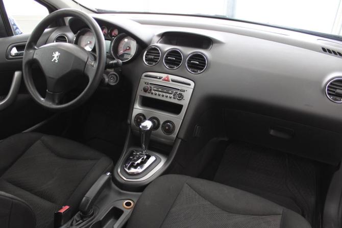 Peugeot 308 I с пробегом 2008 года, цена 370 000 рублей, 102000 км, хэтчбек, Автокод Объявления