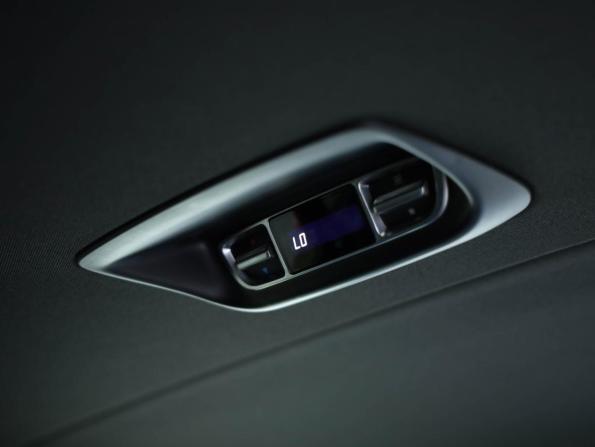 Mercedes-Benz V-Класс III (W447) Рестайлинг с пробегом 2020 года, цена 4 999 000 рублей, 166489 км, минивэн, Автокод Объявления