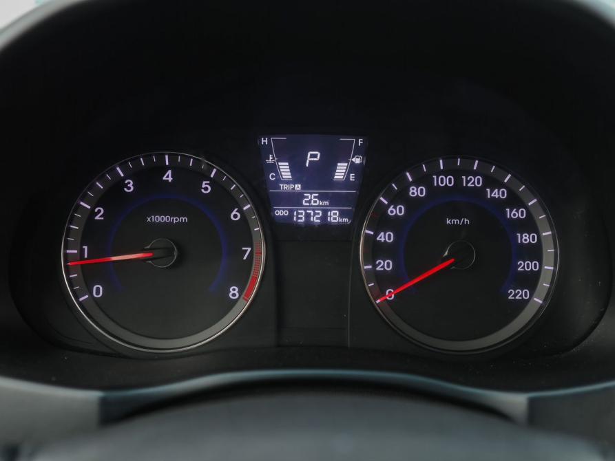 Hyundai Solaris I Рестайлинг Ижевск  - изображение 14