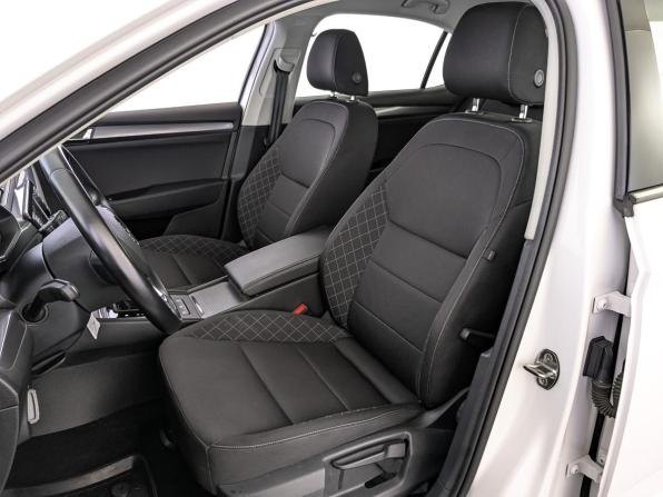 Skoda Superb III с пробегом 2019 года, цена 2 450 000 рублей, 30512 км, лифтбек, Автокод Объявления
