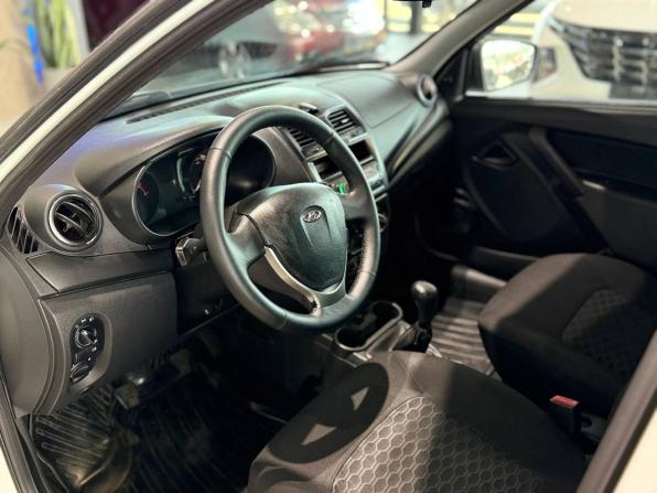 Lada (ВАЗ) Granta I Рестайлинг с пробегом 2020 года, цена 585 000 рублей, 105000 км, седан, Автокод Объявления