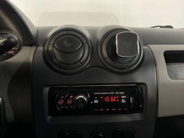 Renault Sandero I с пробегом 2011 года, цена 299 900 рублей, 234548 км, хэтчбек, Автокод Объявления