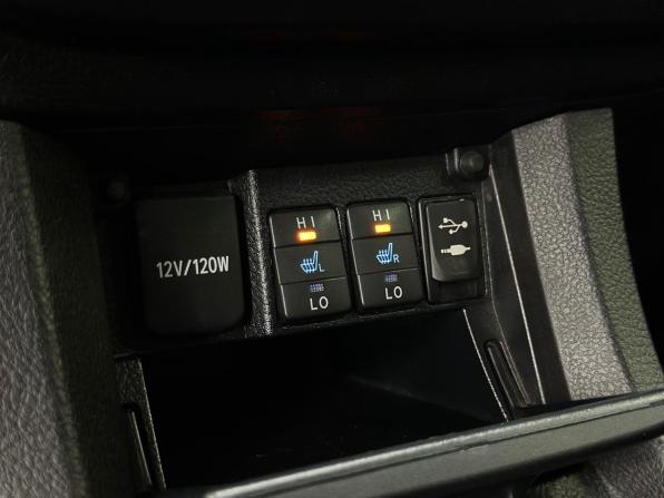 Toyota Corolla XI (E160 E170 E180) с пробегом 2014 года, цена 1 140 000 рублей, 233380 км, седан, Автокод Объявления