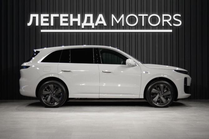 Li Auto (Lixiang) L6 с пробегом 2025 года, цена 6 990 000 рублей, 100 км, внедорожник, Автокод Объявления
