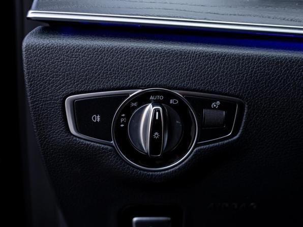 Mercedes-Benz E-Класс AMG V (W213) с пробегом 2017 года, цена 3 699 000 рублей, 214643 км, седан, Автокод Объявления