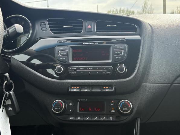 Kia Ceed II с пробегом 2012 года, цена 1 154 000 рублей, 132150 км, хэтчбек, Автокод Объявления