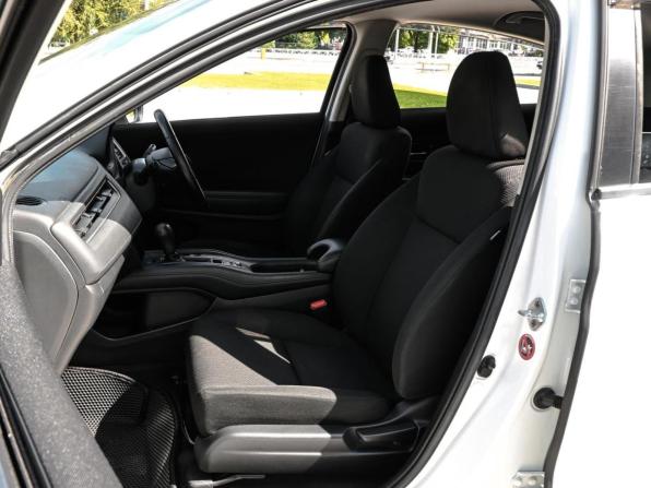 Honda Vezel I с пробегом 2016 года, цена 1 720 000 рублей, 84541 км, внедорожник, Автокод Объявления