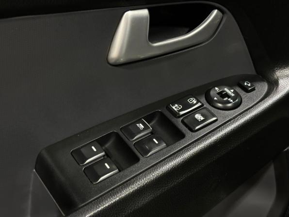 Kia Sportage III с пробегом 2012 года, цена 1 200 000 рублей, 186064 км, внедорожник, Автокод Объявления