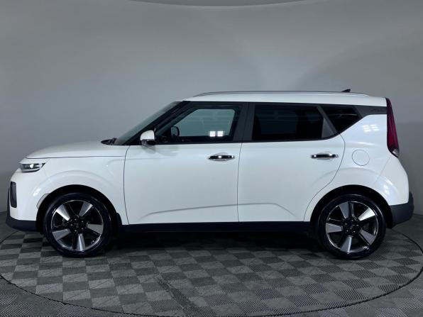 Kia Soul III с пробегом 2021 года, цена 1 797 000 рублей, 57112 км, хэтчбек, Автокод Объявления