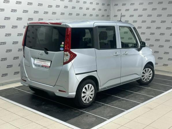 Toyota Roomy I с пробегом 2019 года, цена 925 000 рублей, 101380 км, минивэн, Автокод Объявления