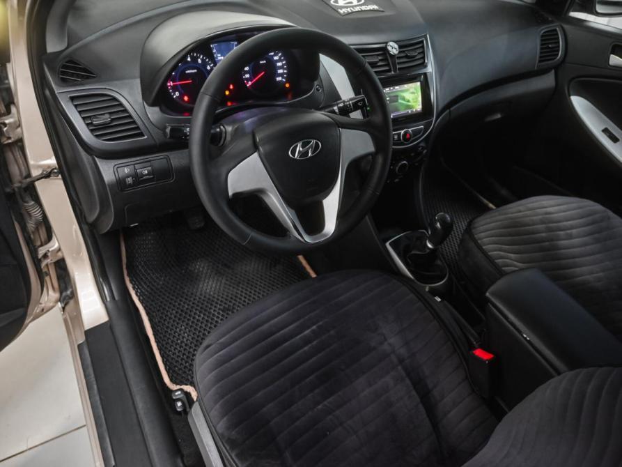 Hyundai Solaris I Челябинск  - изображение 12