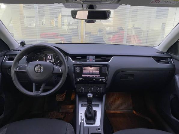 Skoda Octavia III (A7) Рестайлинг с пробегом 2018 года, цена 1 409 000 рублей, 166827 км, лифтбек, Автокод Объявления