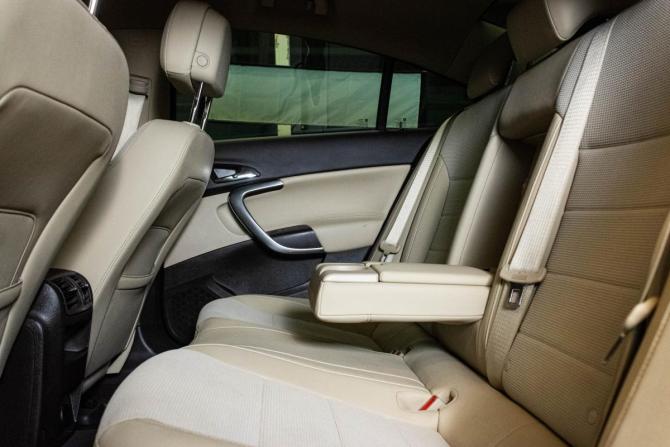 Opel Insignia I с пробегом 2013 года, цена 999 000 рублей, 184521 км, седан, Автокод Объявления