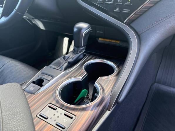 Toyota Camry VIII (XV70) с пробегом 2018 года, цена 2 950 000 рублей, 91000 км, седан, Автокод Объявления