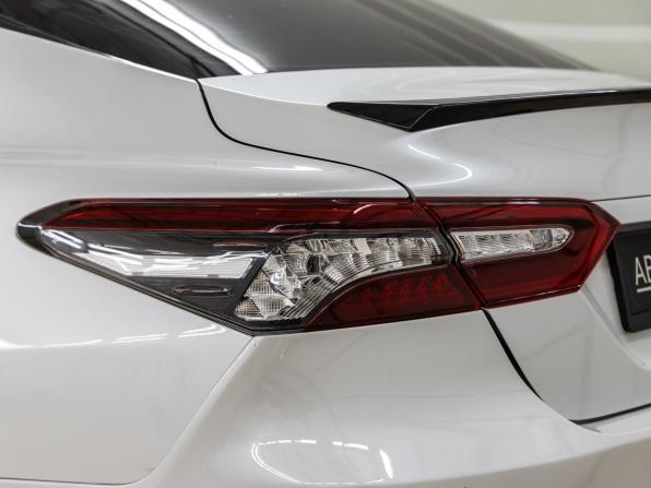 Toyota Camry VIII (XV70) Рестайлинг с пробегом 2021 года, цена 2 998 000 рублей, 72821 км, седан, Автокод Объявления