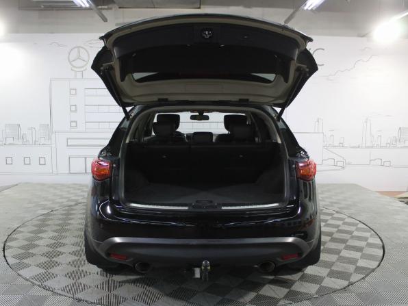 Infiniti QX70 с пробегом 2016 года, цена 2 600 000 рублей, 160000 км, внедорожник, Автокод Объявления