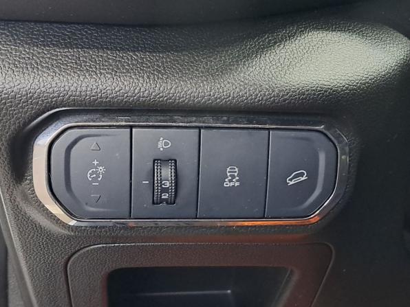 Haval Jolion I с пробегом 2021 года, цена 1 620 000 рублей, 118700 км, внедорожник, Автокод Объявления