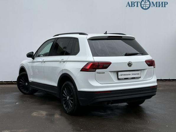 Volkswagen Tiguan II с пробегом 2018 года, цена 1 800 000 рублей, 222250 км, внедорожник, Автокод Объявления