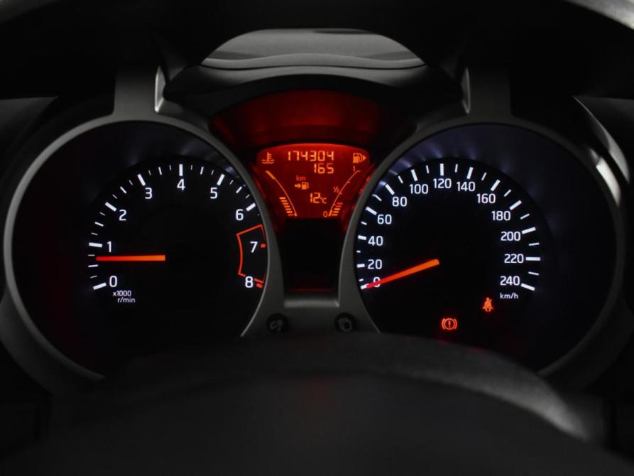 Nissan Juke I Санкт-Петербург  - изображение 20