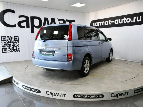 Toyota ISis I Рестайлинг с пробегом 2009 года, цена 1 137 000 рублей, 218137 км, компактвэн, Автокод Объявления