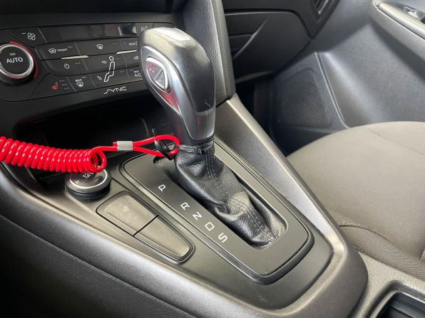 Ford Focus III Рестайлинг с пробегом 2018 года, цена 1 147 000 рублей, 104722 км, универсал, Автокод Объявления