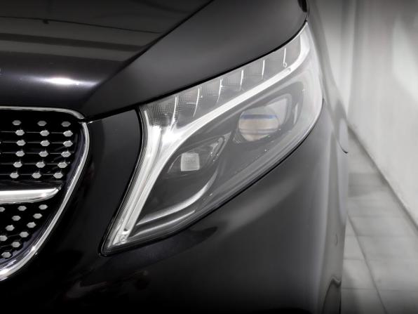 Mercedes-Benz V-Класс III (W447) Рестайлинг с пробегом 2023 года, цена 10 250 000 рублей, 40320 км, минивэн, Автокод Объявления