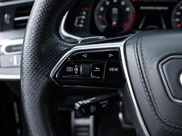 Audi A7 II (4K) с пробегом 2018 года, цена 5 500 000 рублей, 134743 км, лифтбек, Автокод Объявления