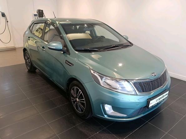 Kia Rio III с пробегом 2013 года, цена 759 000 рублей, 103260 км, хэтчбек, Автокод Объявления