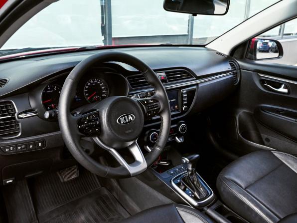 Kia Rio IV с пробегом 2018 года, цена 1 599 000 рублей, 59000 км, хэтчбек, Автокод Объявления