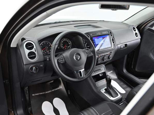 Volkswagen Tiguan I Рестайлинг с пробегом 2015 года, цена 1 449 000 рублей, 151000 км, внедорожник, Автокод Объявления